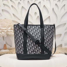 Christian Dior Shopping Bags